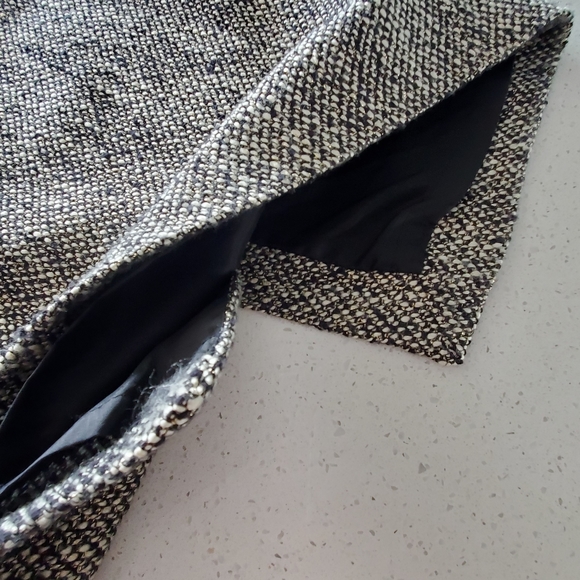 Brook Brothers tweed skirt - Picture 6 of 8